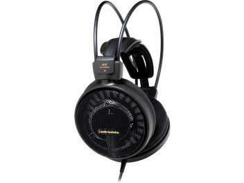 Offener schwarzer Hi‑Fi-Kopfhörer Audio-Technica ATH-AD900X, runde gitterförmige Ohrmuscheln, Doppelkopfbügel seitlich betrachtet