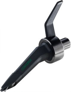Ortofon Concorde MKII MIX černá a stříbrná přenoska, pohled z levého profilu, zahnuté raménko, zelený hrot přenosky