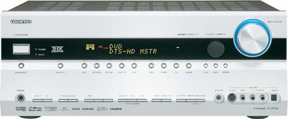 Onkyo TX-SR706 sølvfarvet hjemmebiograf-forstærker, set forfra, frontpanel med knapper, drejeknapper, display, hovedtelefonstik og USB-port