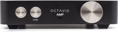 Octavio AMP stereoforstærker, mat sort frontpanel, 3 sølvfarvede drejekontakter, hvidt centreret logo