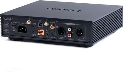 Luxsin Audio X8 fekete, nagy felbontású fejhallgató-előerősítő, hátulnézet XLR-, RCA-, USB- és optikai csatlakozókkal