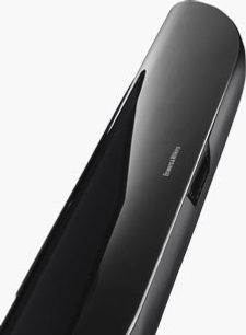 Bowers & Wilkins Panorama sort soundbar, set fra siden, langstrakt buet form, sort gitter på forsiden
