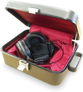 Audio Technica ATH-W5000 åbne hovedtelefoner med gyldne ørekoppere og røde ørepuder i gylden metalopbevaringsboks