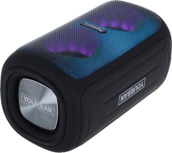 Altavoz bluetooth Yourban Getone 35 negro, vista en perspectiva, rejilla superior con motivos coloridos, logo visible en el lateral