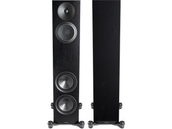 Paradigm Premier 820F v2 juoda grindinė kolonėlė, vaizdas iš priekio su matomais garsiakalbiais ir nuimamu dangteliu