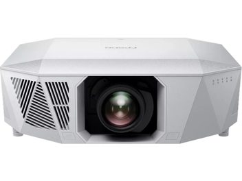 Epson EH-QL7000 hvid projektor, set forfra, central linse, ventilationsgitter til venstre, knapper til højre