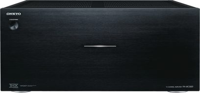Černý vícekanálový výkonový zesilovač Onkyo PA-MC5501, pohled zepředu, logo vlevo nahoře, matná a lesklá černá čelní strana
