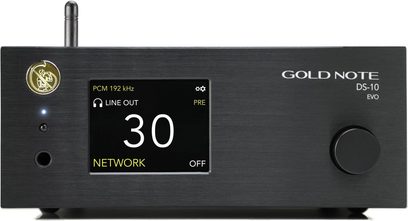 „Gold Note DS-10 EVO" juodos spalvos tinklinis garso grotuvas su ekranu, kuriame rodoma „30", sukamąja rankenėle, antena ir keliais priekiniais prievadais