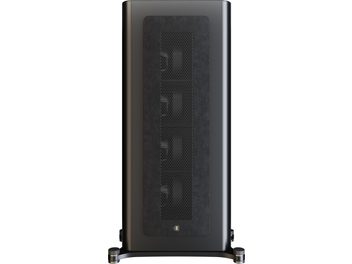 Zwarte Perlisten D8is subwoofer, vooraanzicht, rechthoekige behuizing met geperforeerd metalen frontrooster en voetjes