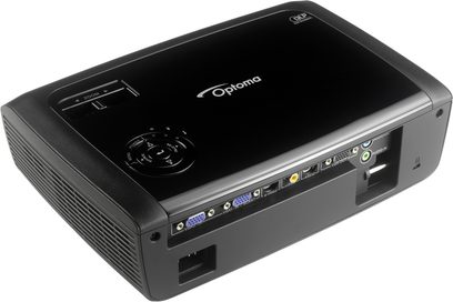 Optoma EX531p sort videoprojektor, set forfra, tilslutninger på bagsiden, knapper og indikatorer på toppen