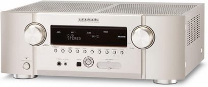Marantz SR4003 zilveren home cinema-versterker, vooraanzicht, blauwe LCD-display, zilveren bedieningsknoppen en draaiknoppen