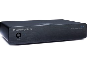 Cambridge Audio Azur 651P sort phono-forforstærker, frontvisning, rektangulært sort kabinet med børstet aluminiumsfront