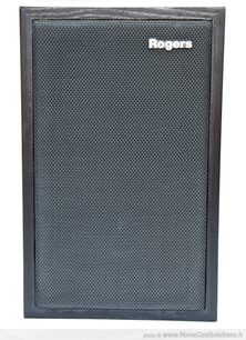 Rogers LS3/5A sort akustisk højttaler, set forfra, rektangulært sort metalnet, hvidt "Rogers"-logo forneden