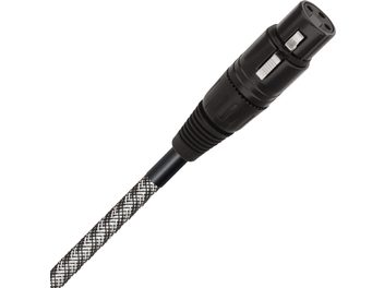 Digitales AES/EBU-Audiokabel 1 m mit schwarzem zylindrischem XLR-Stecker, schwarz-weiß geflochtenem Mantel, diagonale Ansicht
