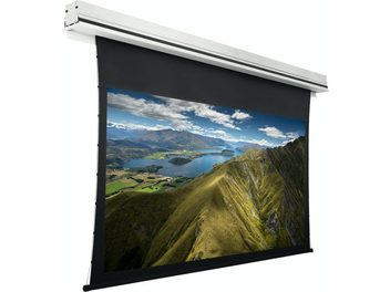 Tela de projeção motorizada Lumene Show Place UHD4K 300C Acoustic exibindo uma paisagem montanhosa com lago e céu nublado