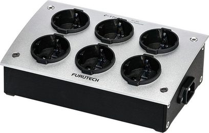 Multipresa Furutech e-TP60E 6 prese di corrente rotonde nere su scatola rettangolare grigio metallico, vista dall'alto