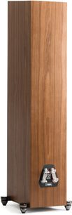 Cassa acustica a colonna Motion F20 in legno marrone con pannello posteriore nero dotato di connettori, vista da un'angolazione leggermente laterale