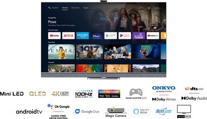 TCL 55C821-fjernsyn, der viser Google Play-grænsefladen med miniaturebilleder af apps og videoindhold