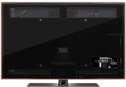 Samsung LE46A856 TV slukket, set forfra, sort skærm, blank sort ramme, sølvfarvet højttalergitter