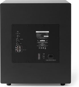 Subwoofer Elipson Premium Sub 15 v matné černé barvě, pohled zezadu, kovový panel s RCA vstupy, ovládacími prvky a IEC zásuvkou