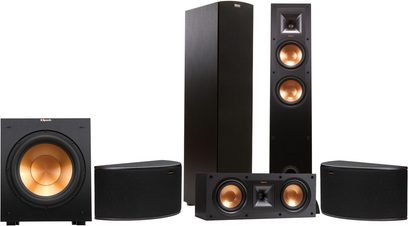 Klipsch R26F + SR 5.1 sort højttalerpakke i sort bestående af to gulvhøjtalere, en subwoofer og to kompakte højttalere
