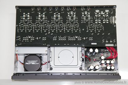 OPPO BDP-95EU 4K Blu-ray-afspiller åben, set ovenfra, printplader, elektroniske komponenter, harddisk, frontpanel