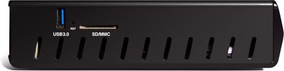 Rektangulært sort kabinet med 11 USB 3.0-porte og en SD/MMC-port på forsiden