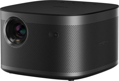 XGIMI Horizon Pro 4K sort videoprojektor, set forfra, cylindrisk form, sort gitter på forsiden, forskudt linse