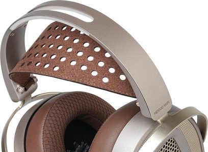 Hi-fi-hörlurar Hifiman HE1000 WiFi i champagnegrått med perforerat brunt huvudband och stora omslutande öronkuddar