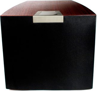 Subwoofer Klipsch P-312W espresso, pohled zepředu mírně shora, krychlový tvar, tmavé dřevo, kovová deska uprostřed