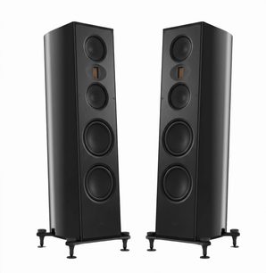 Paire d’enceintes colonnes T+A Solitaire S430 noires, vues de trois quarts, avec haut-parleurs apparents et pieds
