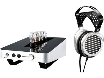 Hifiman Shangri La Jr System åbne hifi-hovedtelefoner og deres rørforstærker, set forfra på hvid baggrund