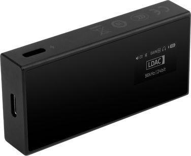 Convertor audio DAC portabil Questyle M18i negru, dreptunghiular, cu ecran de afișare LDAC și port USB-C lateral