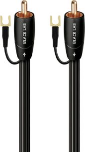 AudioQuest Black Lab subwooferkabel 2 m med dubbel svart RCA-kontakt, guldpläterade ändar och jordkabel med gaffelände
